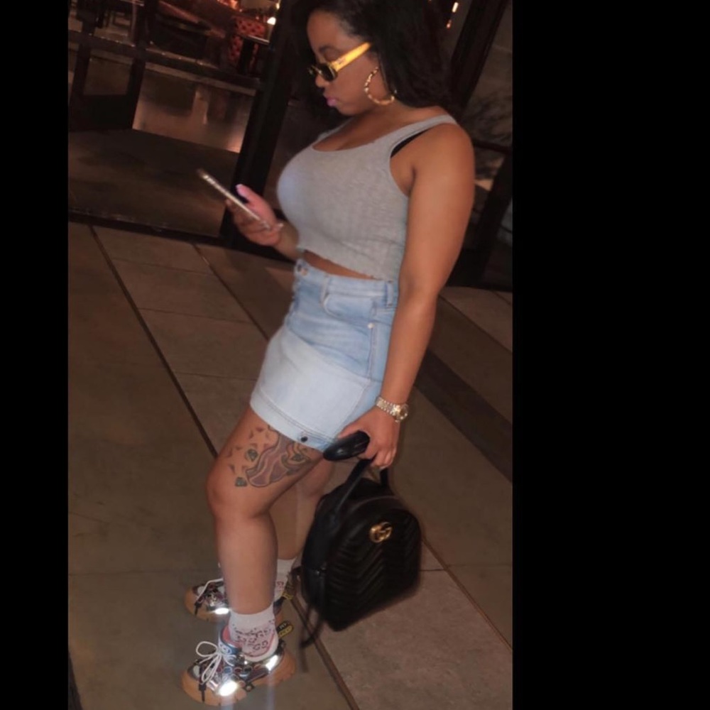 Meet your Posher, Kim